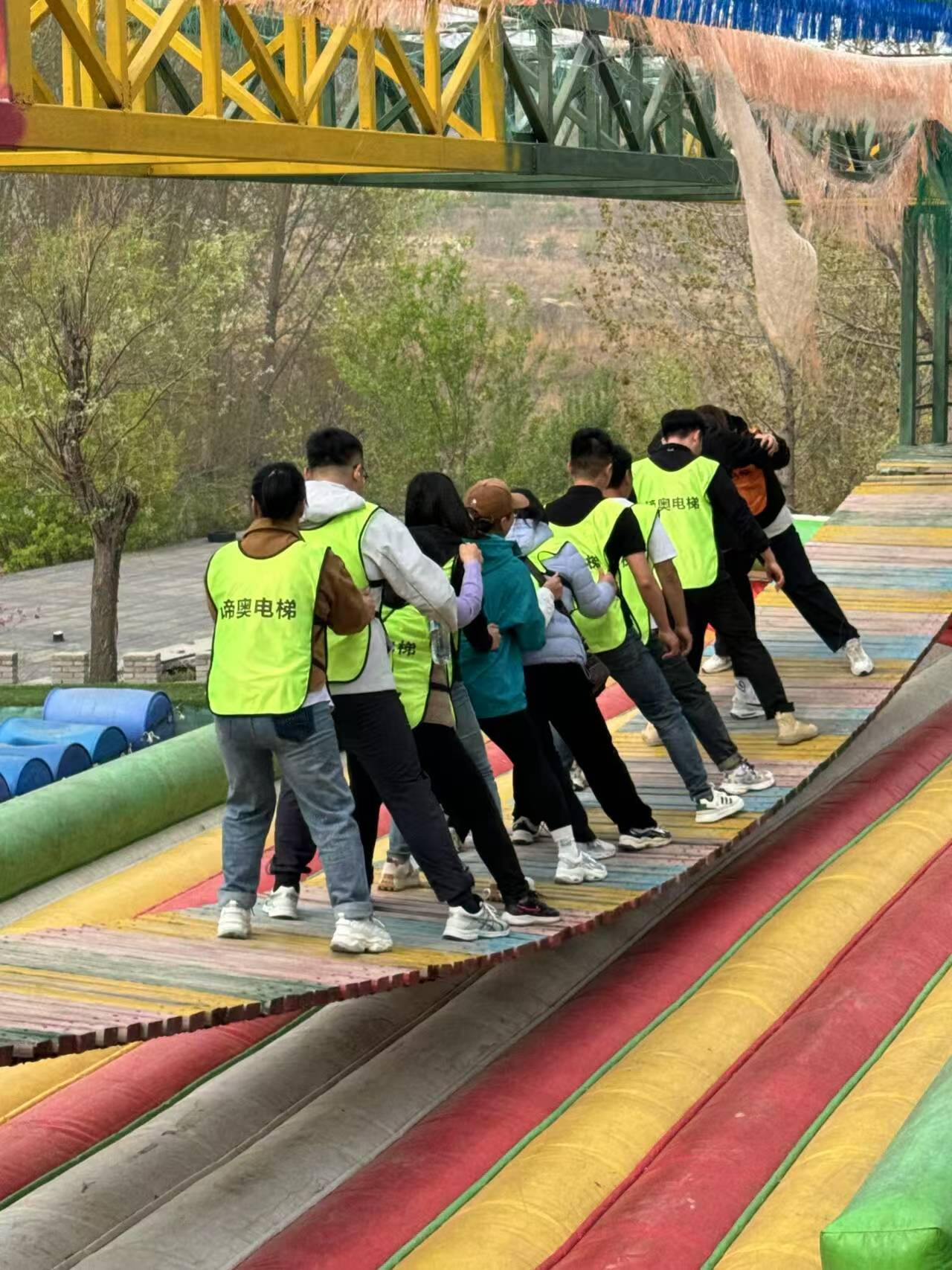 集团优秀员工员工春季团建